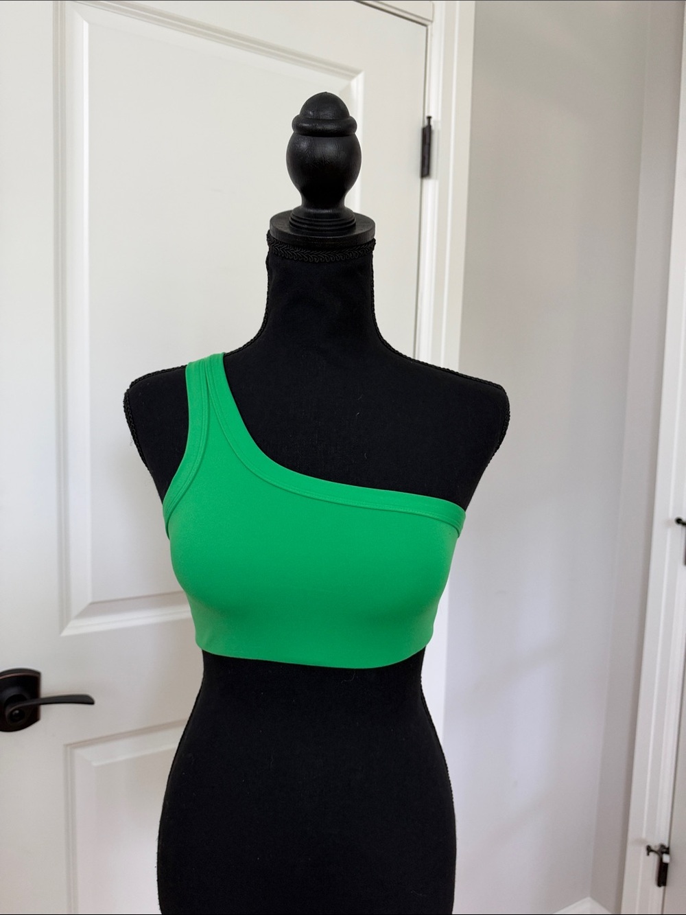 All in Motion One-Shoulder Crop Top/Sports Bra